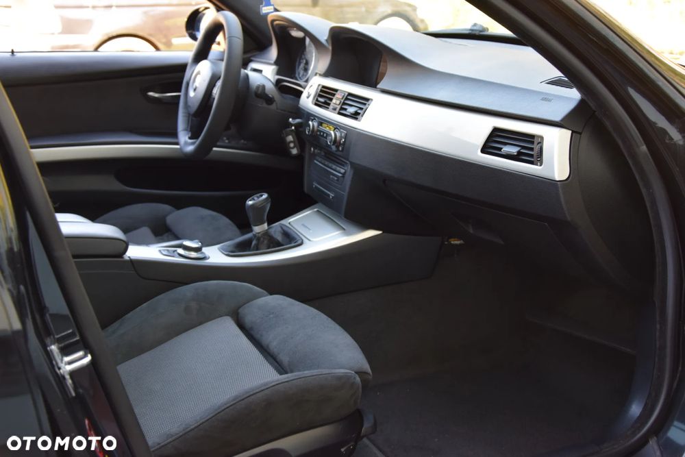 BMW Seria 3 318i - 20