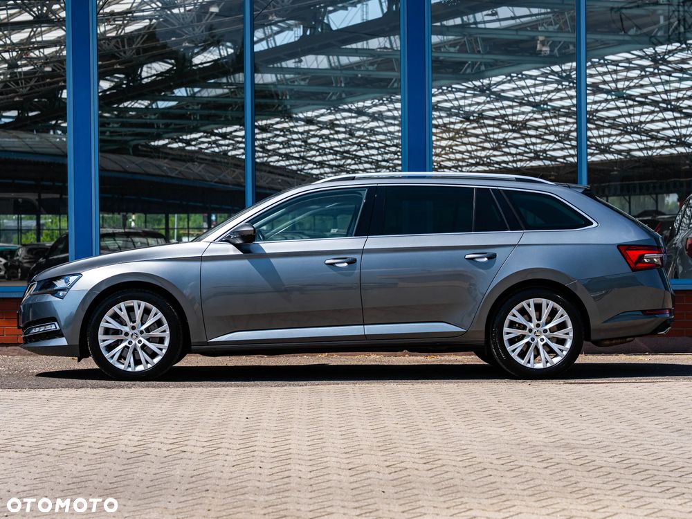 Skoda Superb 2.0 TSI 4x4 DSG Sportline - 8