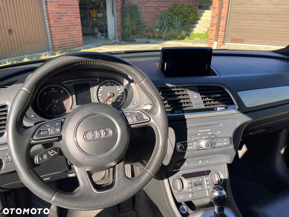 Audi Q3 2.0 TDI Quattro Sport S tronic - 23