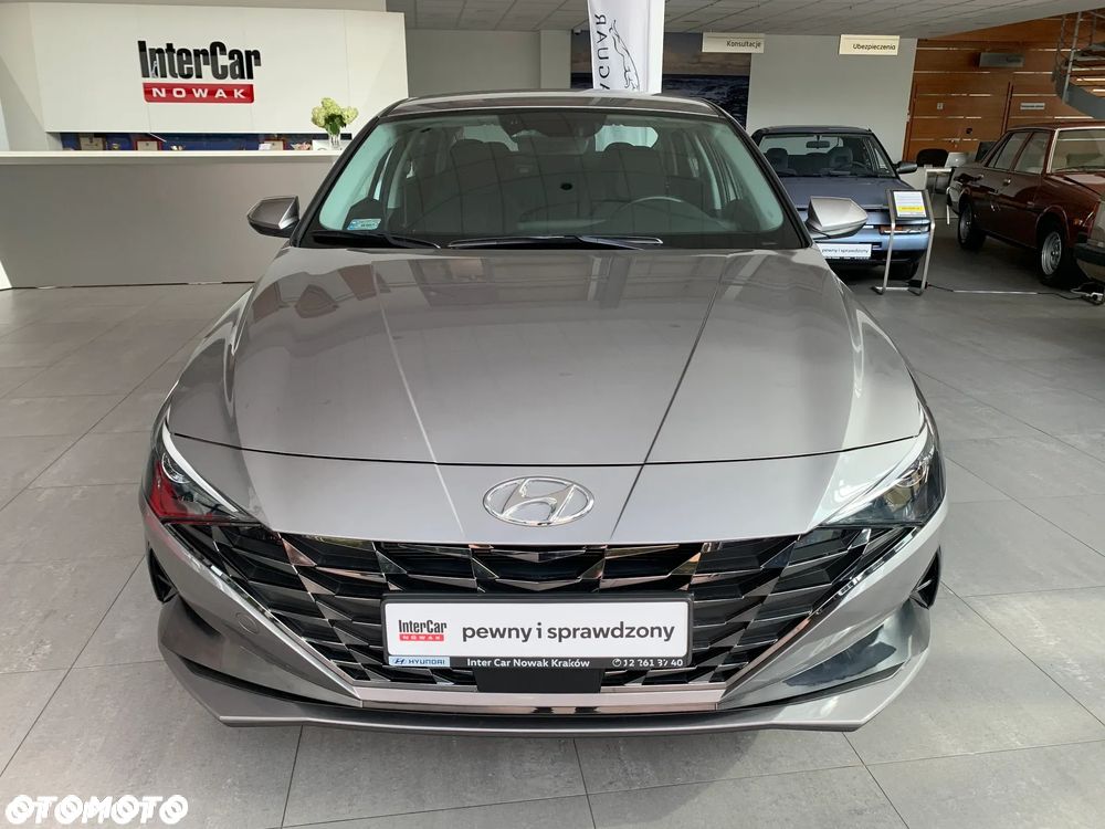 Hyundai Elantra 1.6 Smart - 3