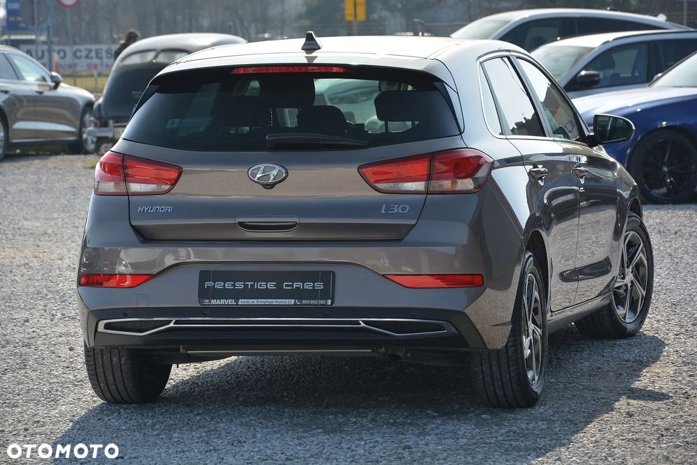 Hyundai i30 1.5 T-GDI 48V Comfort - 4