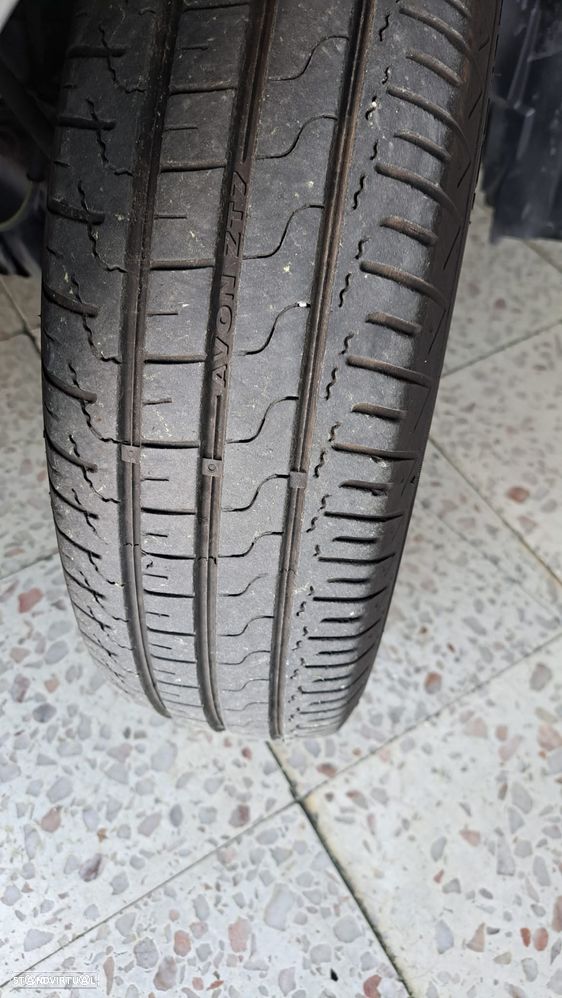 Toyota Aygo 1.0 - 11