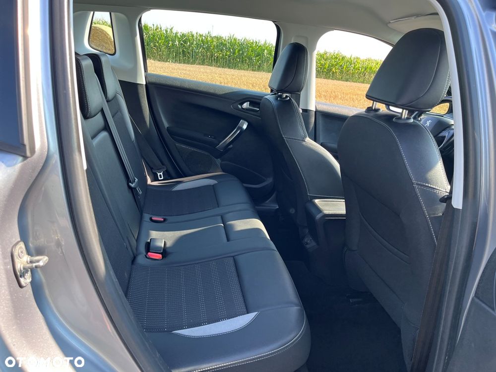 Peugeot 2008 PureTech 110 Stop&Start Allure - 6