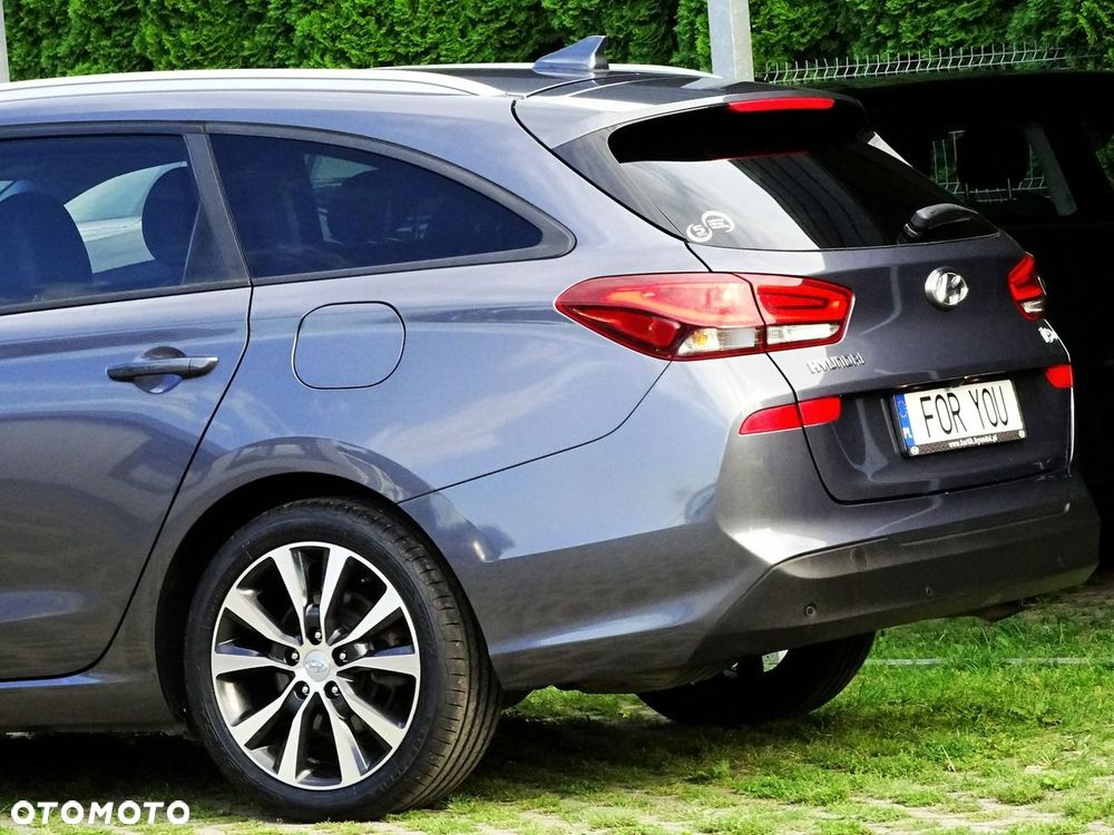 Hyundai i30 1.6 CRDI Premium DCT - 10