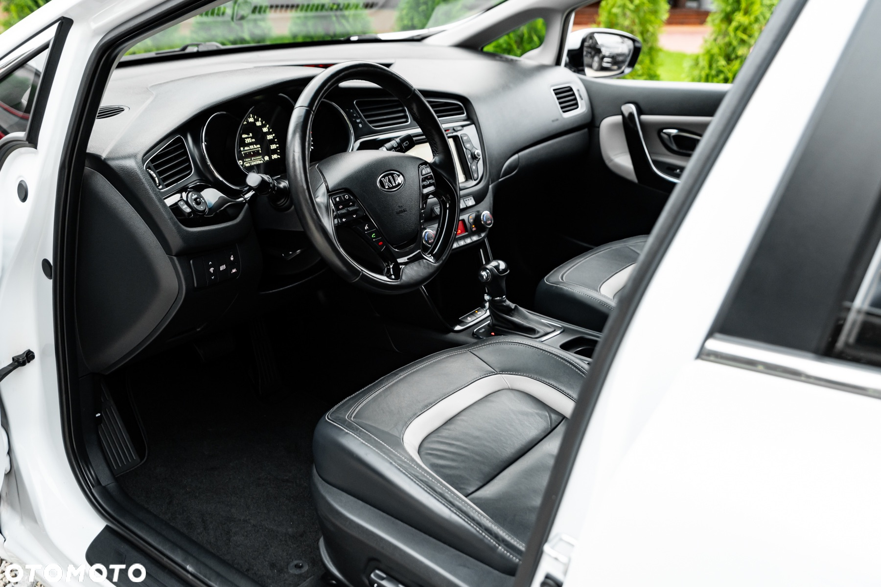 Kia Ceed Cee'd 1.6 GDI L Business Line DCT - 17