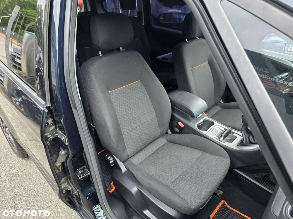 Ford Galaxy 2.0 FF Trend - 21