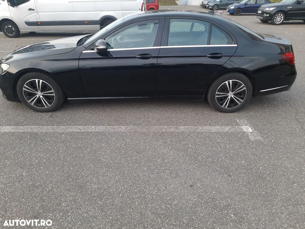 Mercedes-Benz E - 21