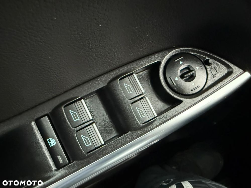 Ford Focus 2.0 TDCi ST-2 - 22