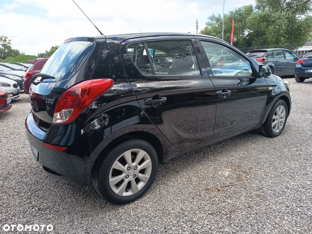 Hyundai i20 1.25 Comfort - 13