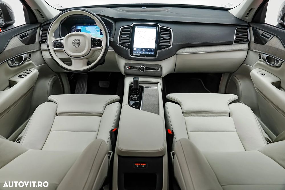 Volvo XC 90 B5 D AWD Plus Bright - 2