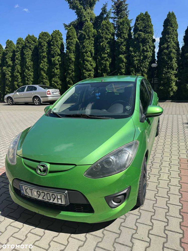 Mazda 2 - 4