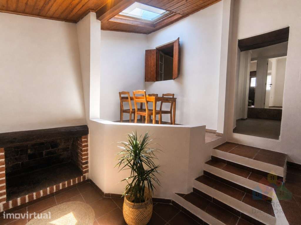 Moradia T3 renovada em Torres Novas - Grande imagem: 2/12