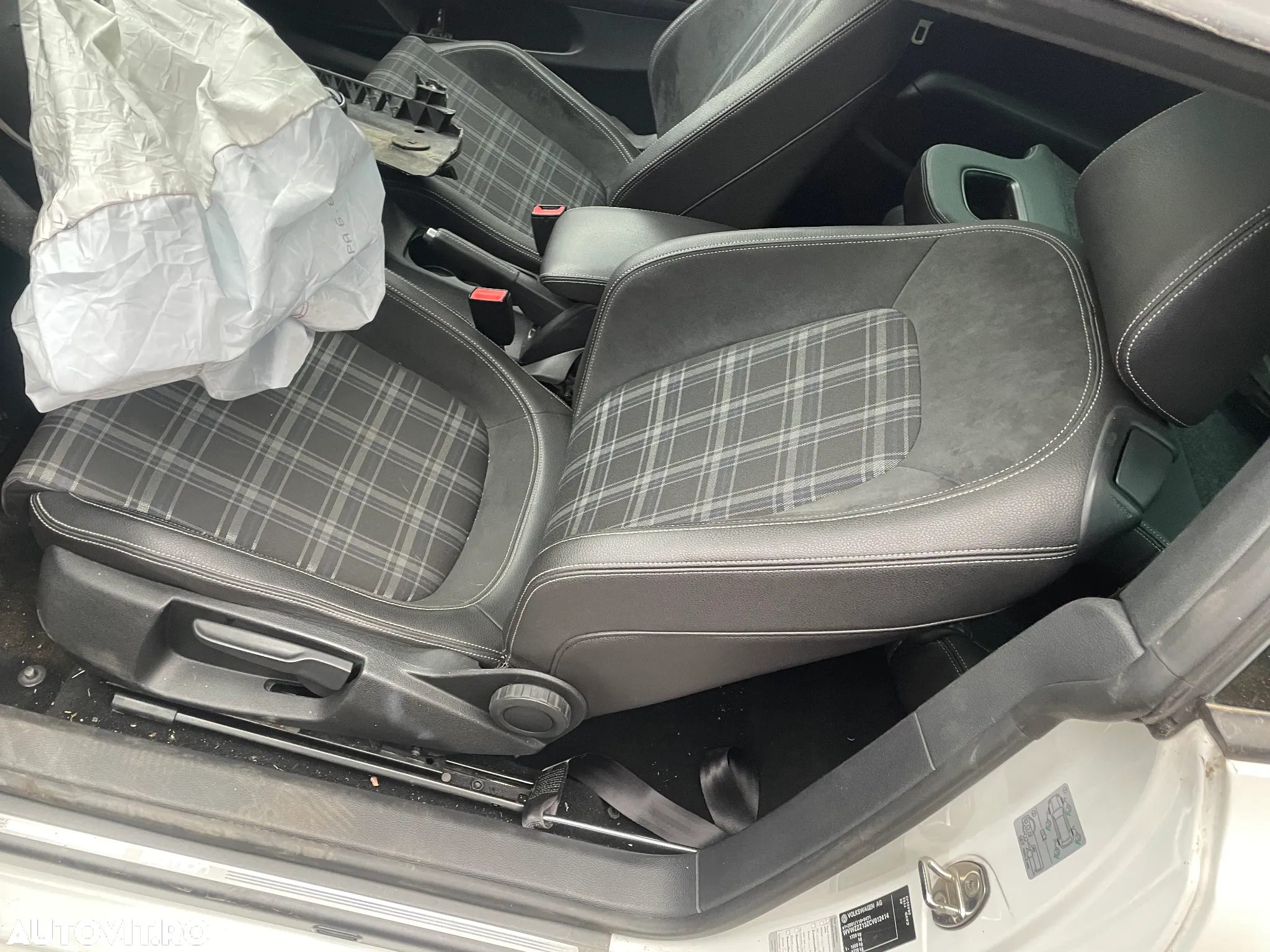 Dezmembram Volkwagen Sciroco 2012 1.4 tsi - 10