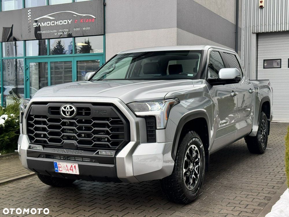 Toyota Tundra - 1