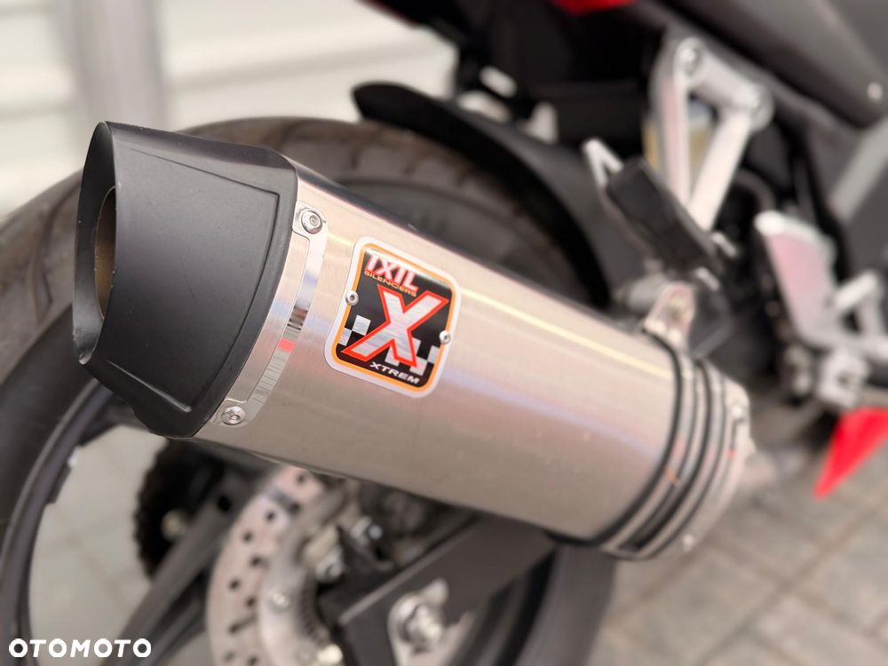 Honda CBR - 11