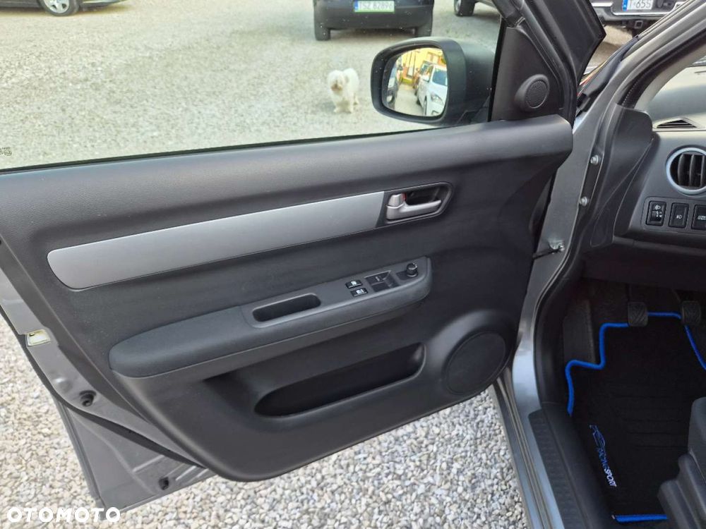 Suzuki Swift - 15