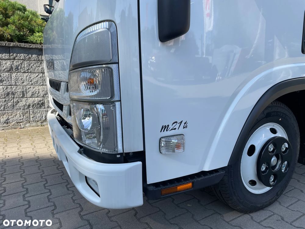 Isuzu M21 Th - 9