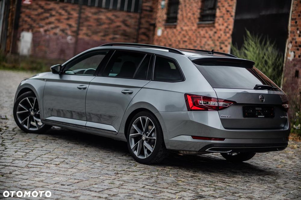 Skoda Superb 1.5 TSI DSG Sportline - 12