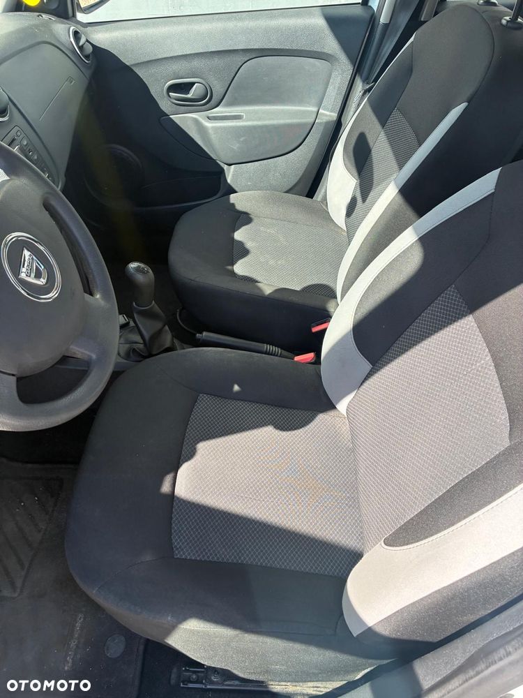 Dacia Sandero 1.2 16V Access - 6