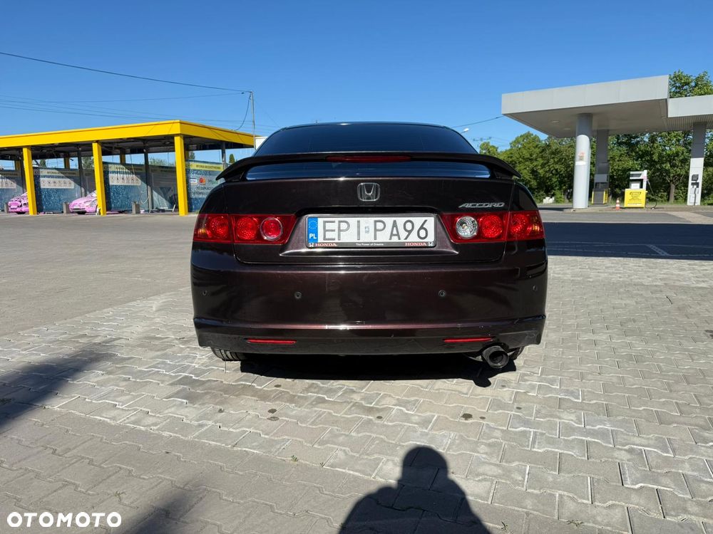 Honda Accord 2.0 Comfort - 13