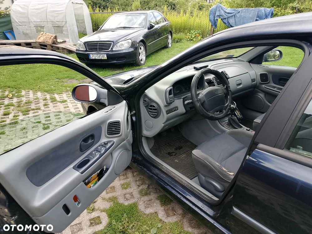 Renault Laguna - 10