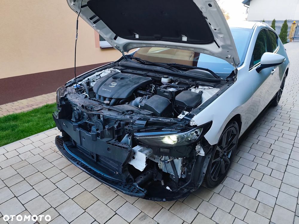 Mazda 3 e-SKYACTIV-G 122 M HYBRID EXCLUSIVE-LINE - 13