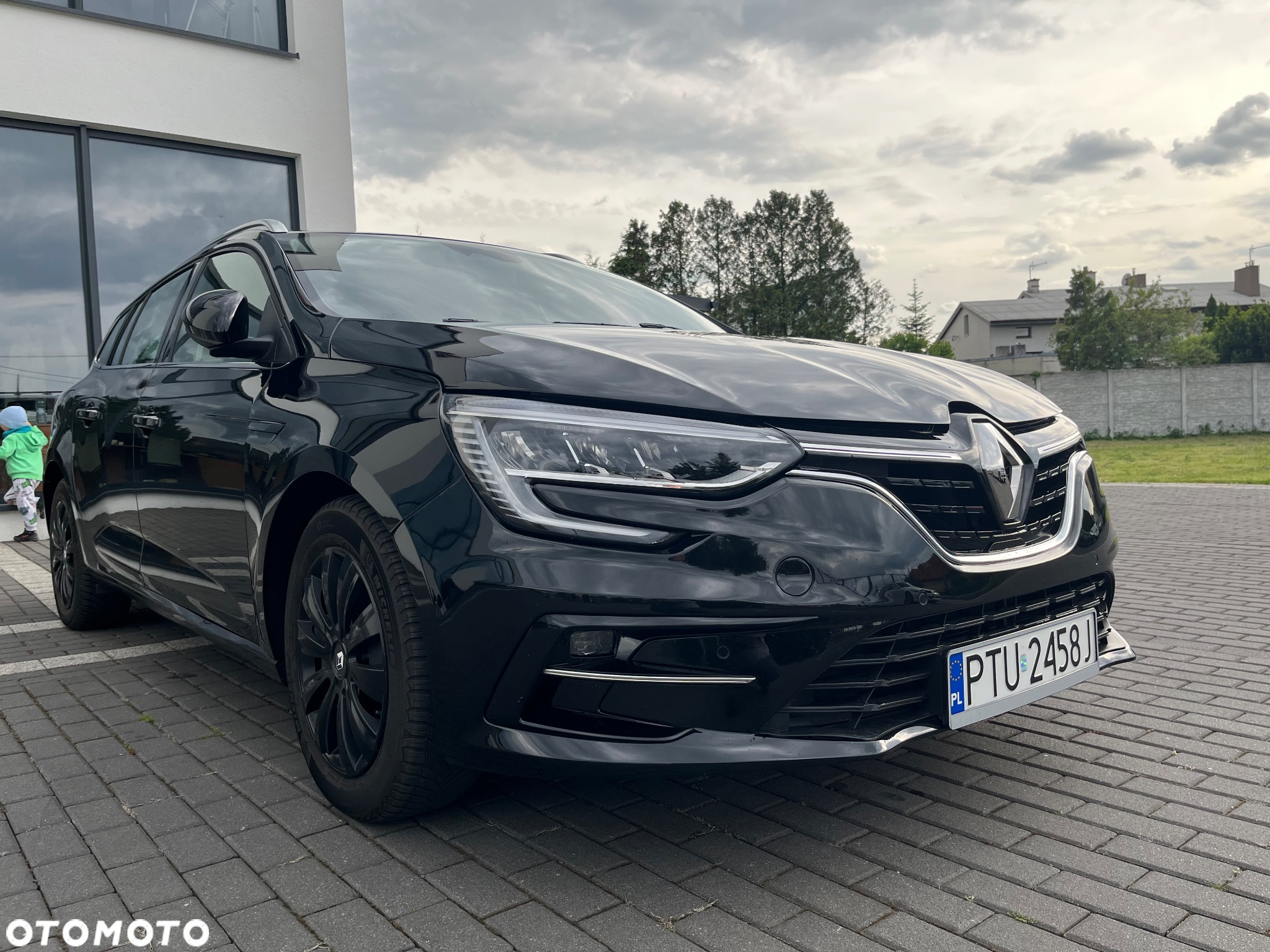 Renault Megane E-TECH Plug-in Hybrid 160 E-Tech engineered - 12