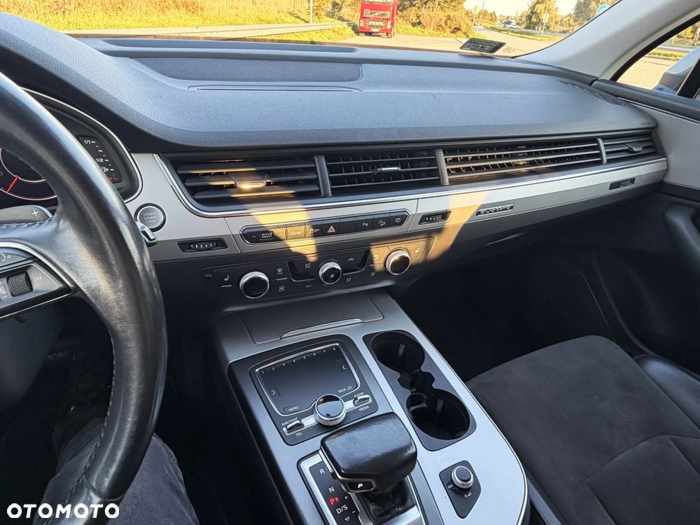 Audi Q7 - 14