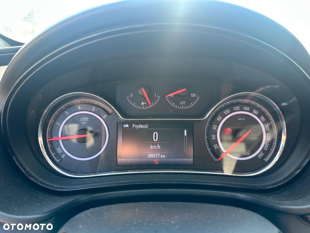 Opel Insignia - 5
