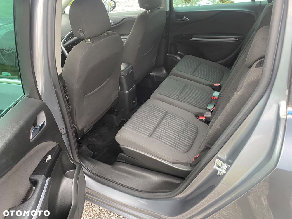 Opel Zafira 1.4 Turbo Business Edition - 14