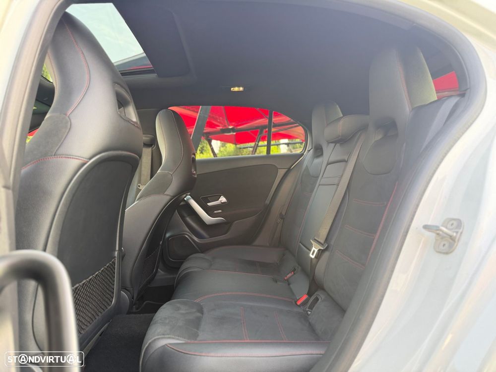 Mercedes-Benz A 200 d AMG Line Aut. - 32