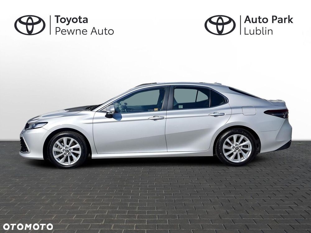 Toyota Camry 2.5 Hybrid Comfort CVT - 3