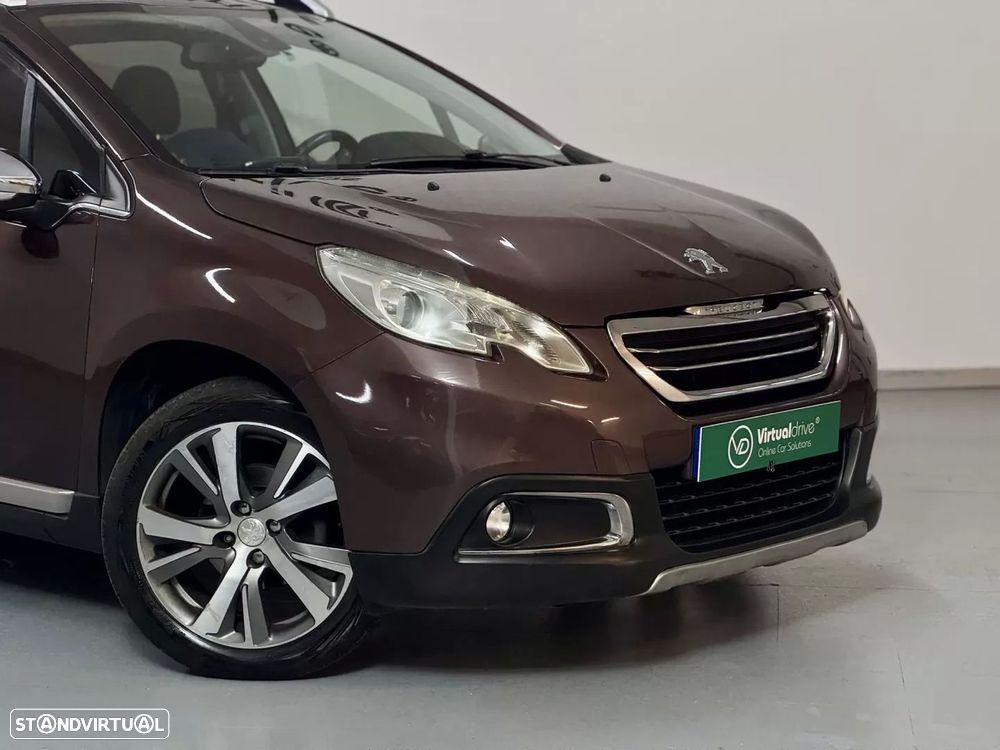 Peugeot 2008 1.6 e-HDi Allure - 4