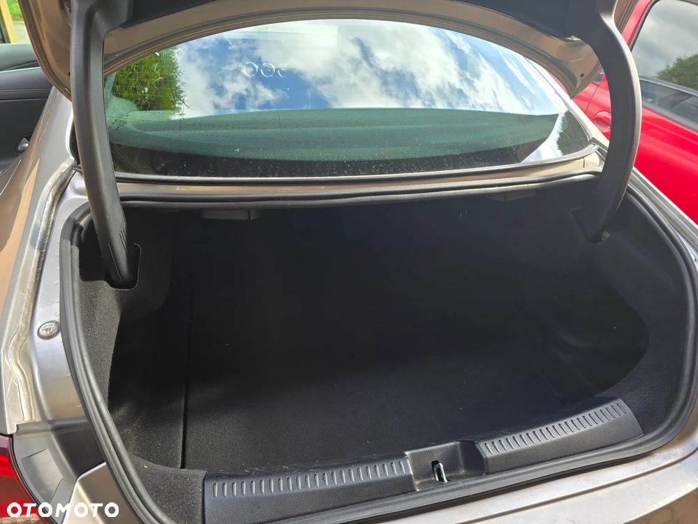 Mercedes-Benz CLA 200 AMG Line 7G-DCT - 13