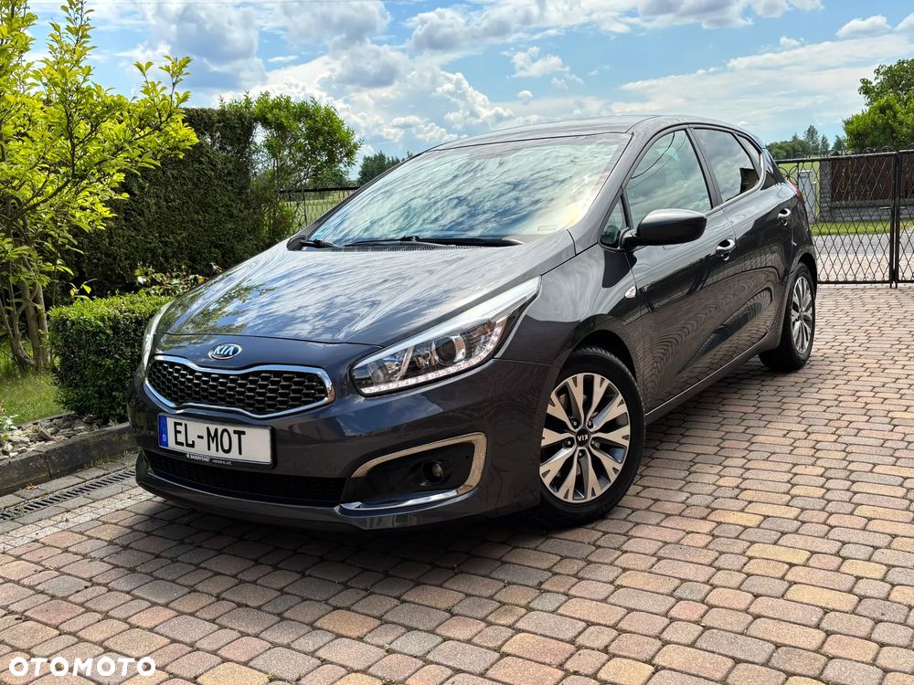 Kia Ceed 1.6 CRDi Smart - 1