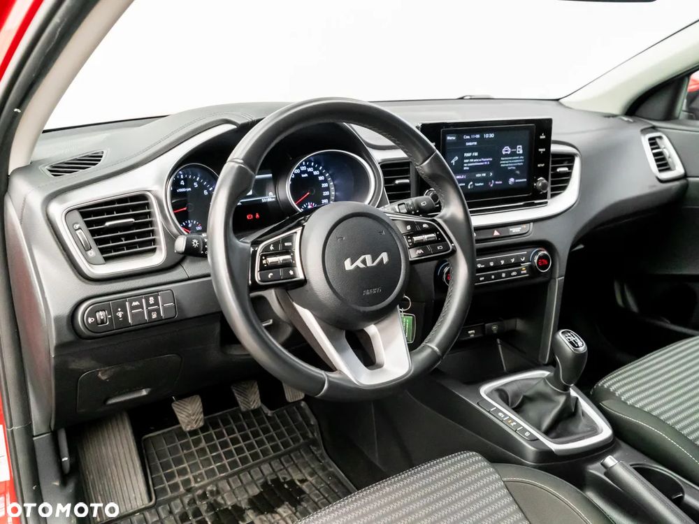 Kia XCeed 1.5 T-GDI M - 20