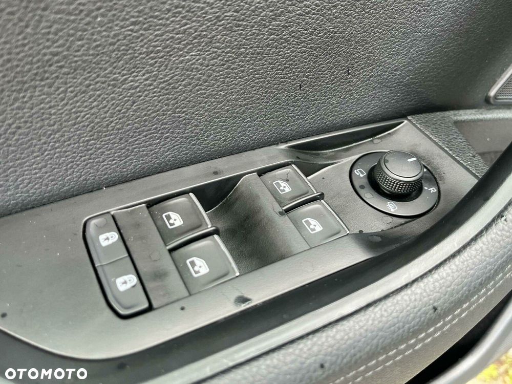 Skoda Superb 2.0 TSI L&K DSG - 15