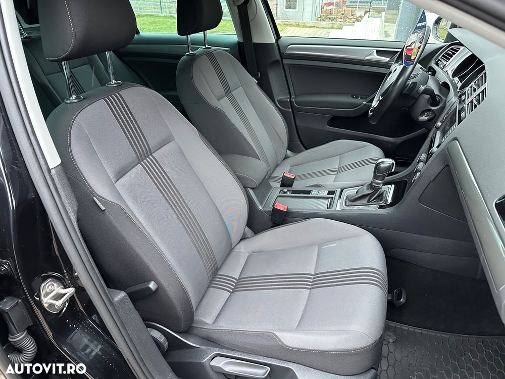 Volkswagen Golf 2.0 TDI BlueMotion Technology DSG Allstar - 8