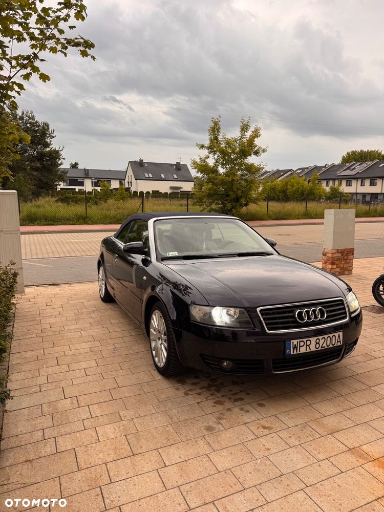 Audi A4 Cabrio 2.4 - 21
