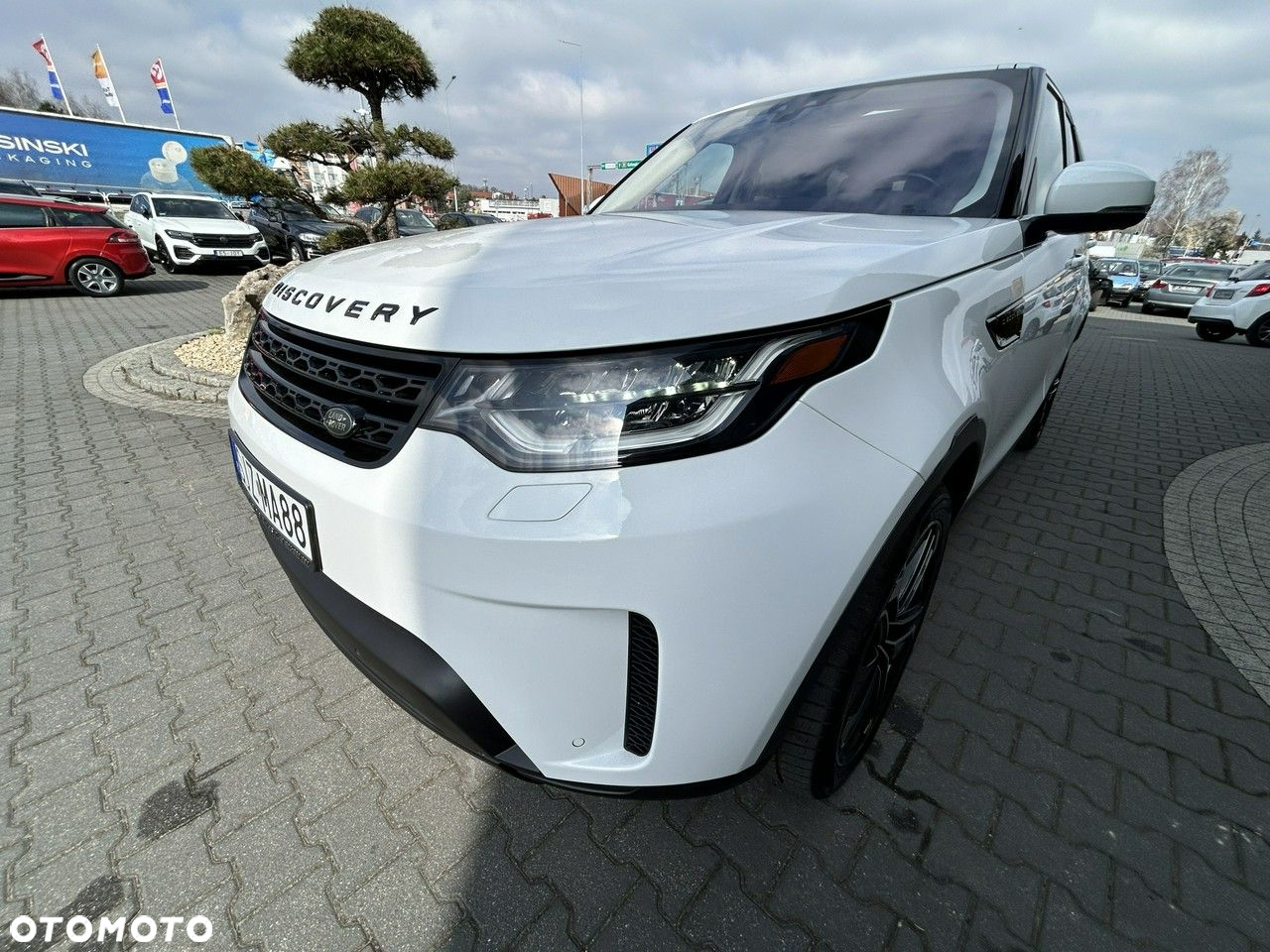 Land Rover Discovery V 3.0 Si6 HSE Luxury - 2