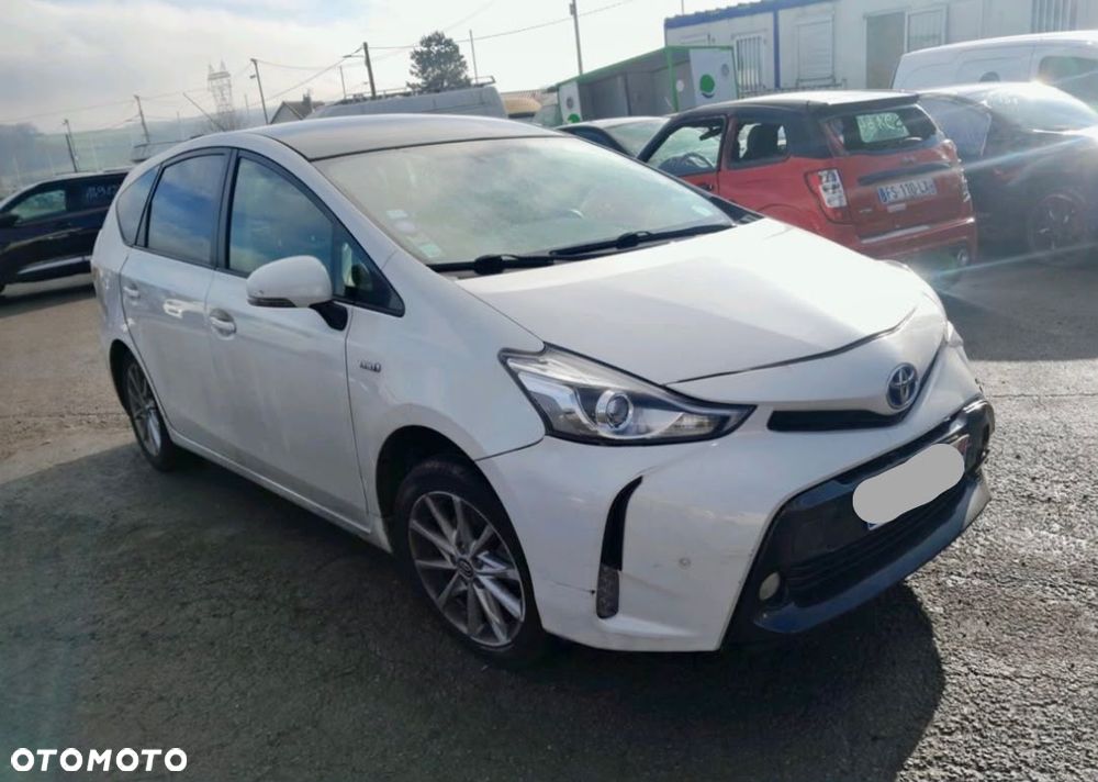 Toyota Prius+ (Hybrid) - 1