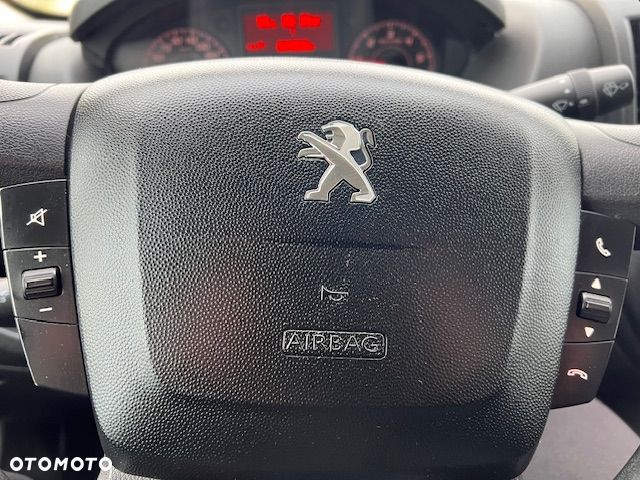 Peugeot Boxer L2H2 7-os. brygadówka doka 2,0 Hdi 130 KM - 19