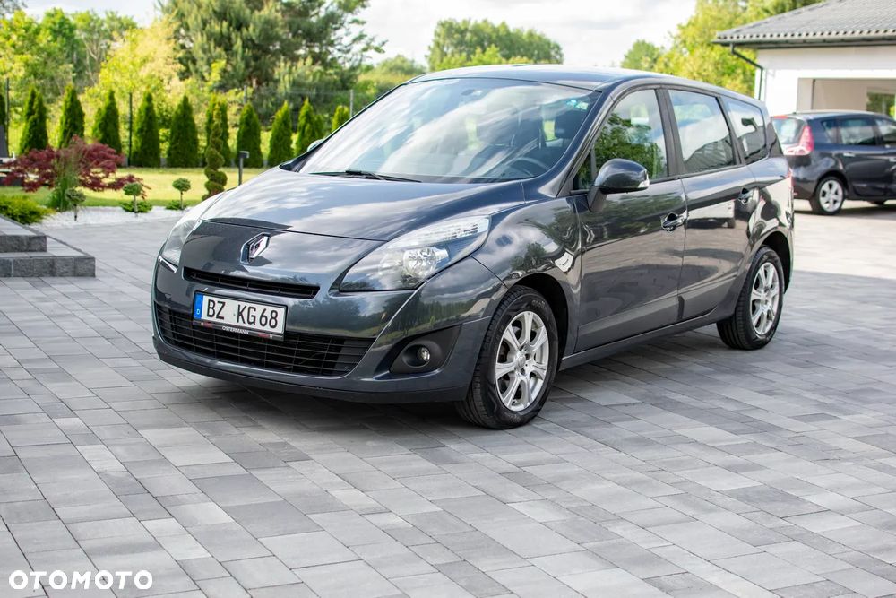 Renault Grand Scenic 1.6 16V 110 Dynamique - 28