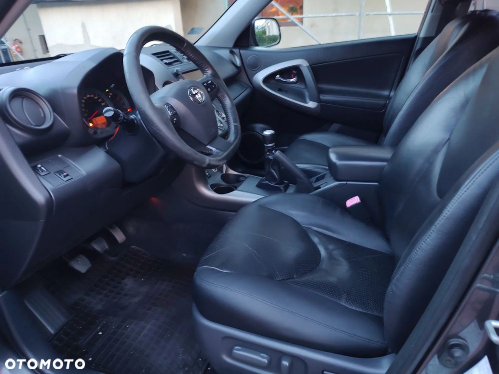 Toyota RAV4 2.2 D-4D Sol Platinium NAVI - 6