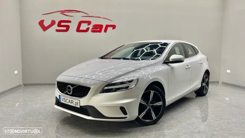 Volvo V40 2.0 D2 R-Design - 1