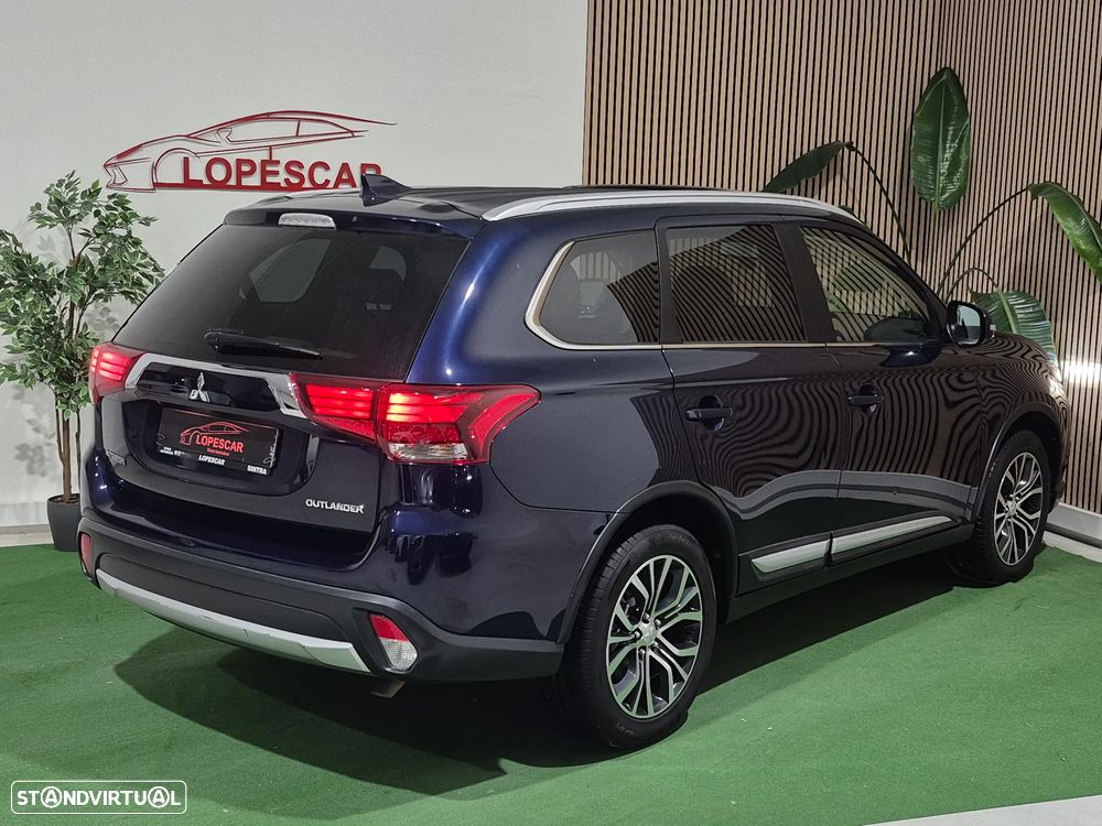 Mitsubishi Outlander 2.2 DI-D Instyle Navi - 5