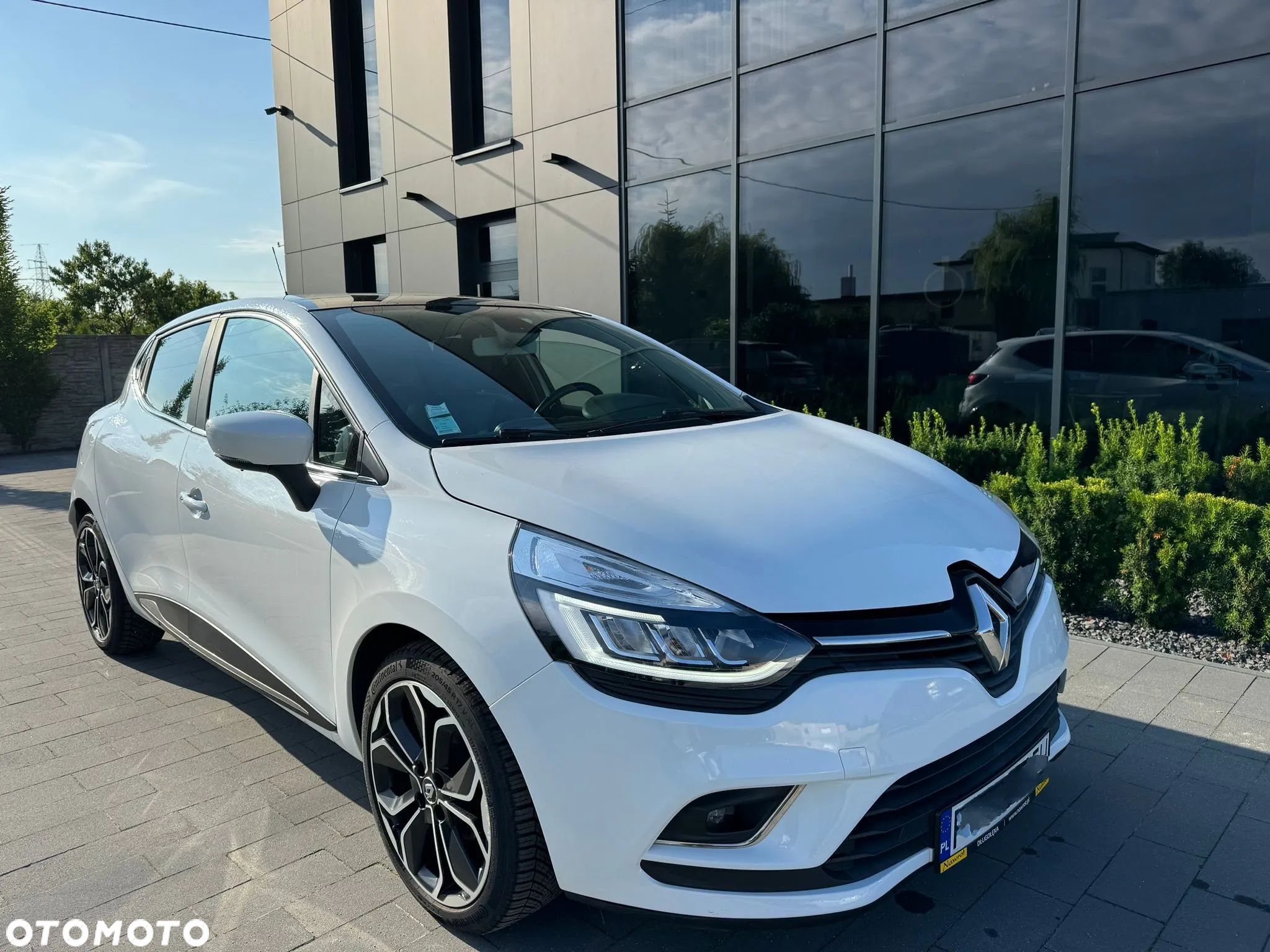 Renault Clio - 1