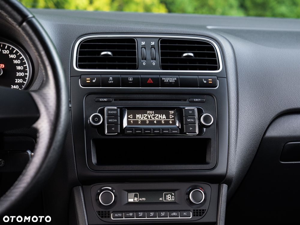 Volkswagen Polo 1.2 TSI Cross - 35