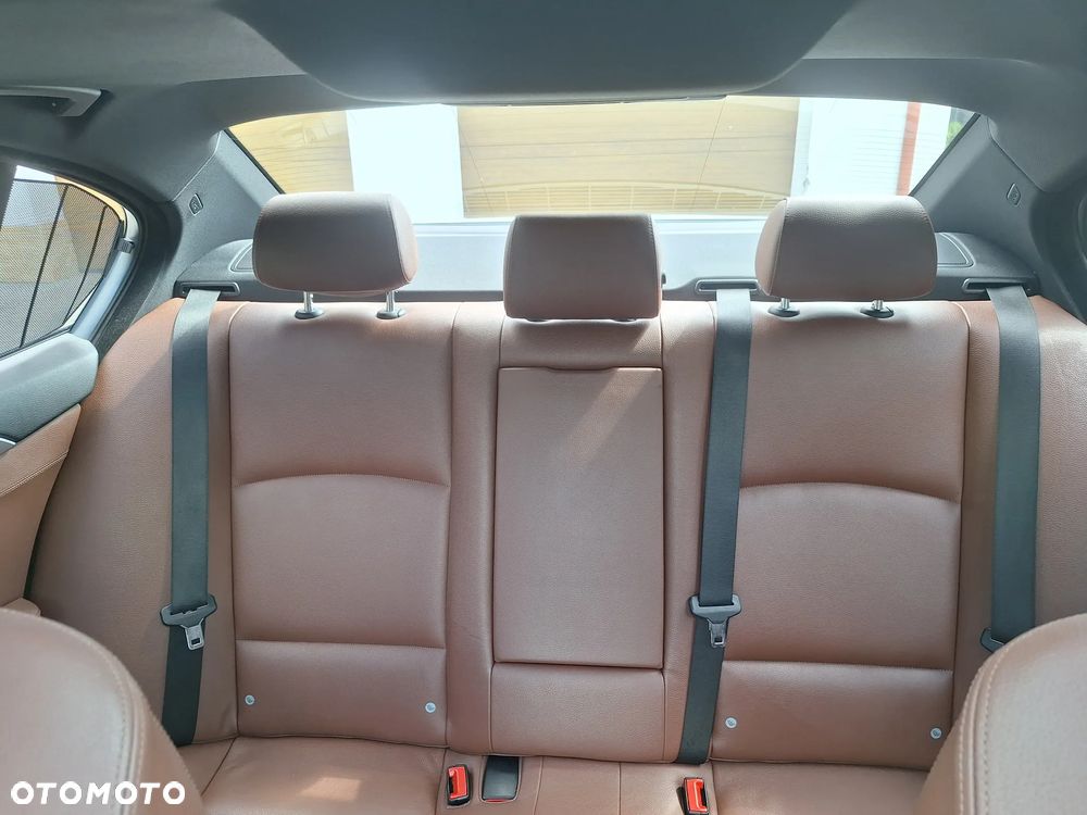BMW Seria 5 - 19