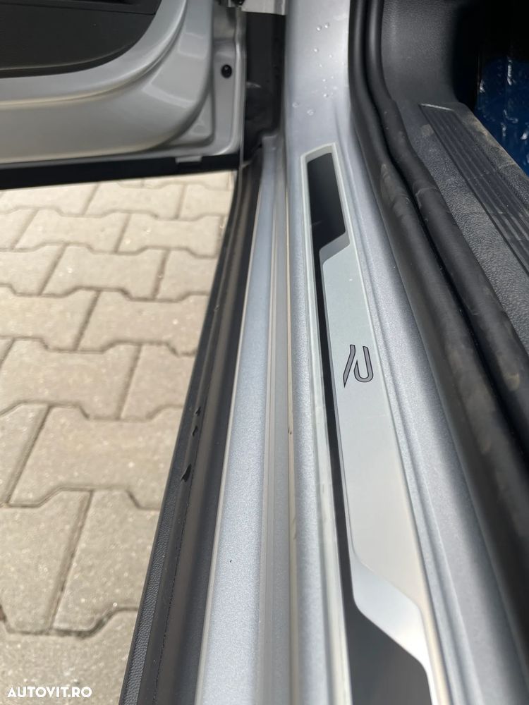Volkswagen T-Cross 1.5 TSI DSG R-Line - 13